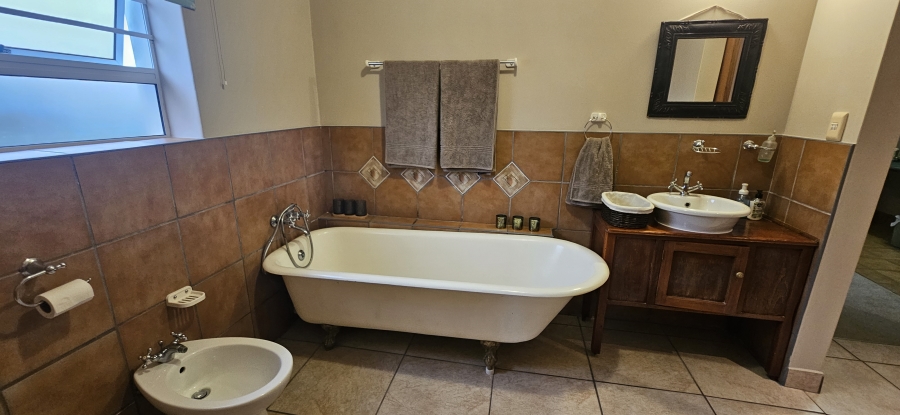 2 Bedroom Property for Sale in Stilbaai Wes Western Cape